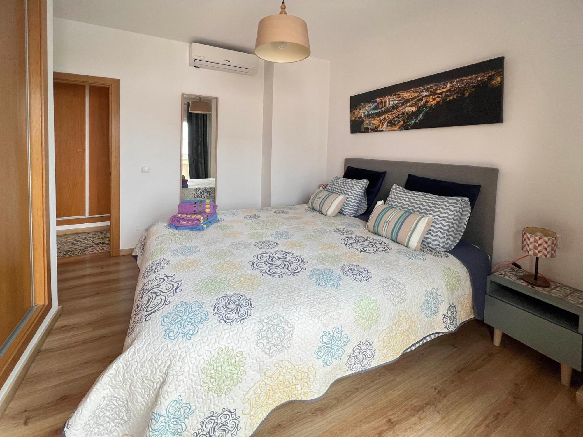 Appartement Barcelo 30, Terrace, Center, Garage On Request, Quite Neighborhood, Ba *